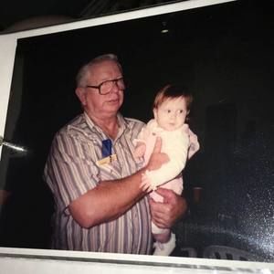 Meet your Posher, Elena nicole